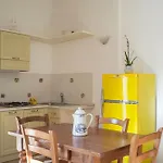 Castelvecchio, Casa Con Piscina A Farmház *