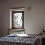 Castelvecchio, Casa Con Piscina A *