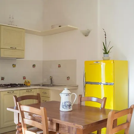 Castelvecchio, Casa Con Piscina A Farm stay *