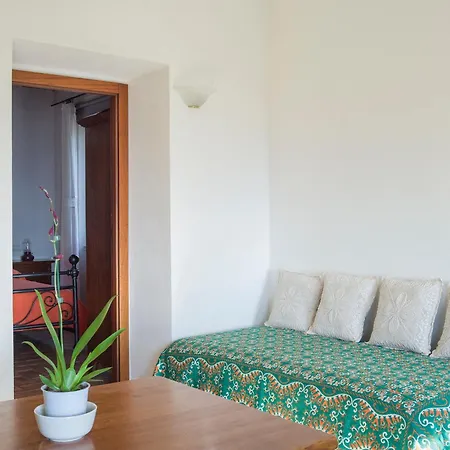 Castelvecchio, Casa Con Piscina A Farm stay