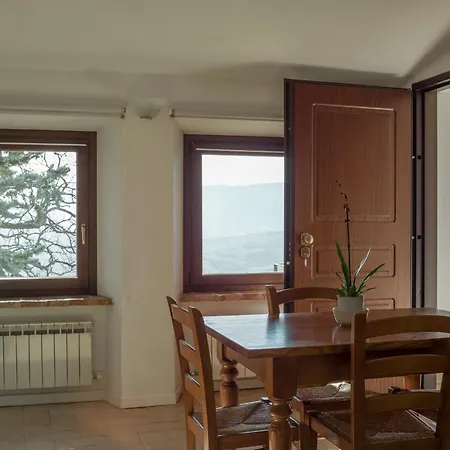 Castelvecchio, Casa Con Piscina A