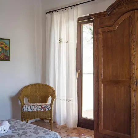 Castelvecchio, Casa Con Piscina A Farm stay
